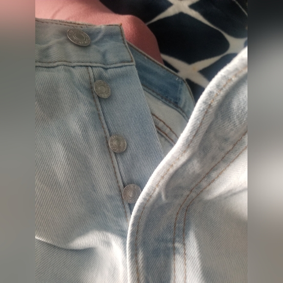 Re/done 90S HIGH RISE LOOSE, BLUE HAZE  Size 29 dark and light color - Picture 10 of 15